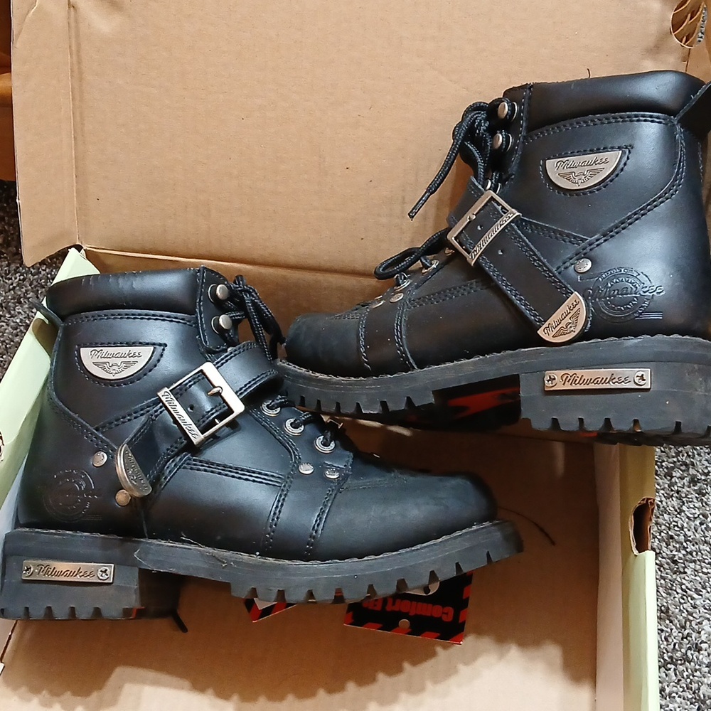 Motorcycle boots sz 6.5